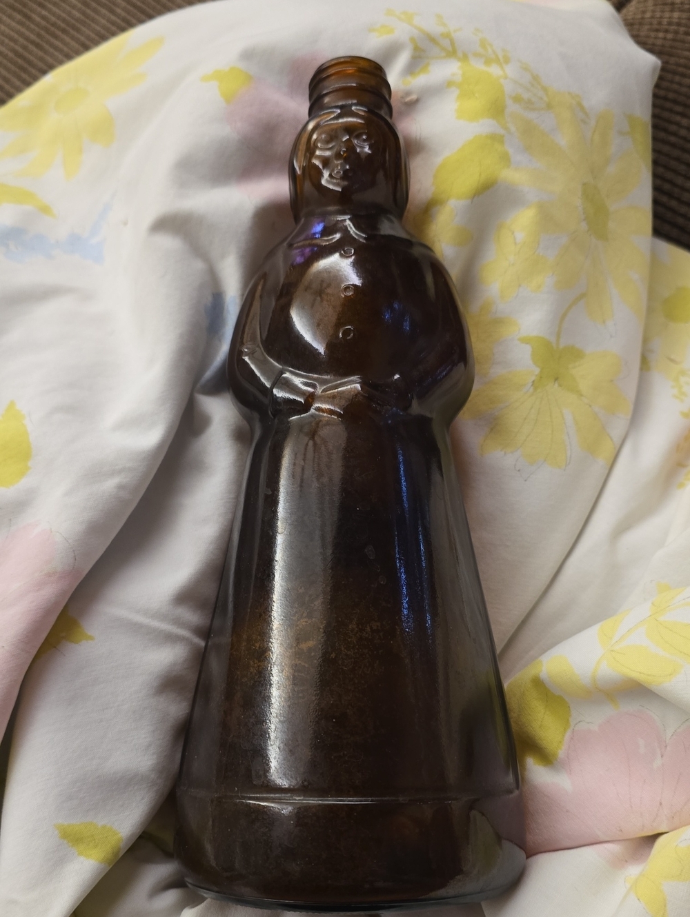 Antique Aunta Jammia Vintage-Style Brown Glass Figurine Bottle - Home Accents